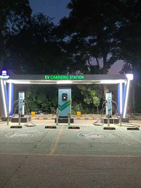 Illuminated Tata Power EZ Charge site with three charging units